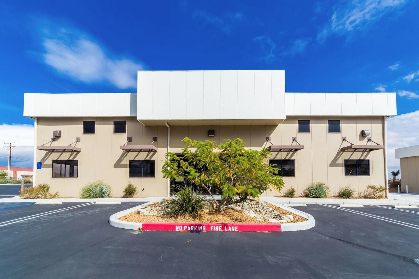 Building 101 photo 1