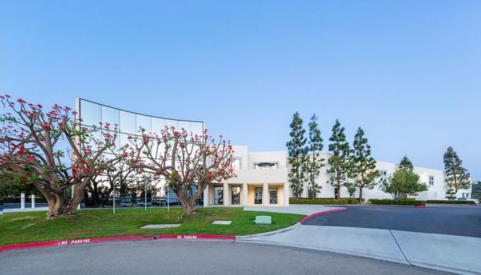 Warehouse Space for Rent at 3280 Corporate View Vista, CA 92081 - #3