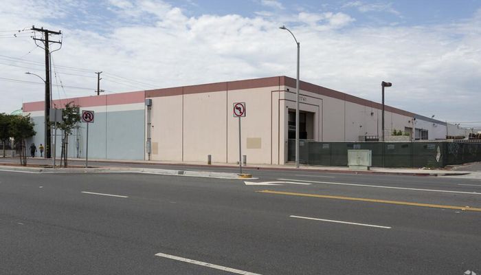 Warehouse Space for Rent at 14220 S Western Ave Gardena, CA 90249 - #1