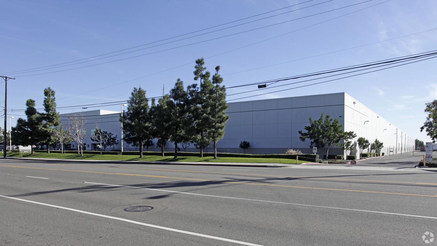 Bldg 1 photo 2