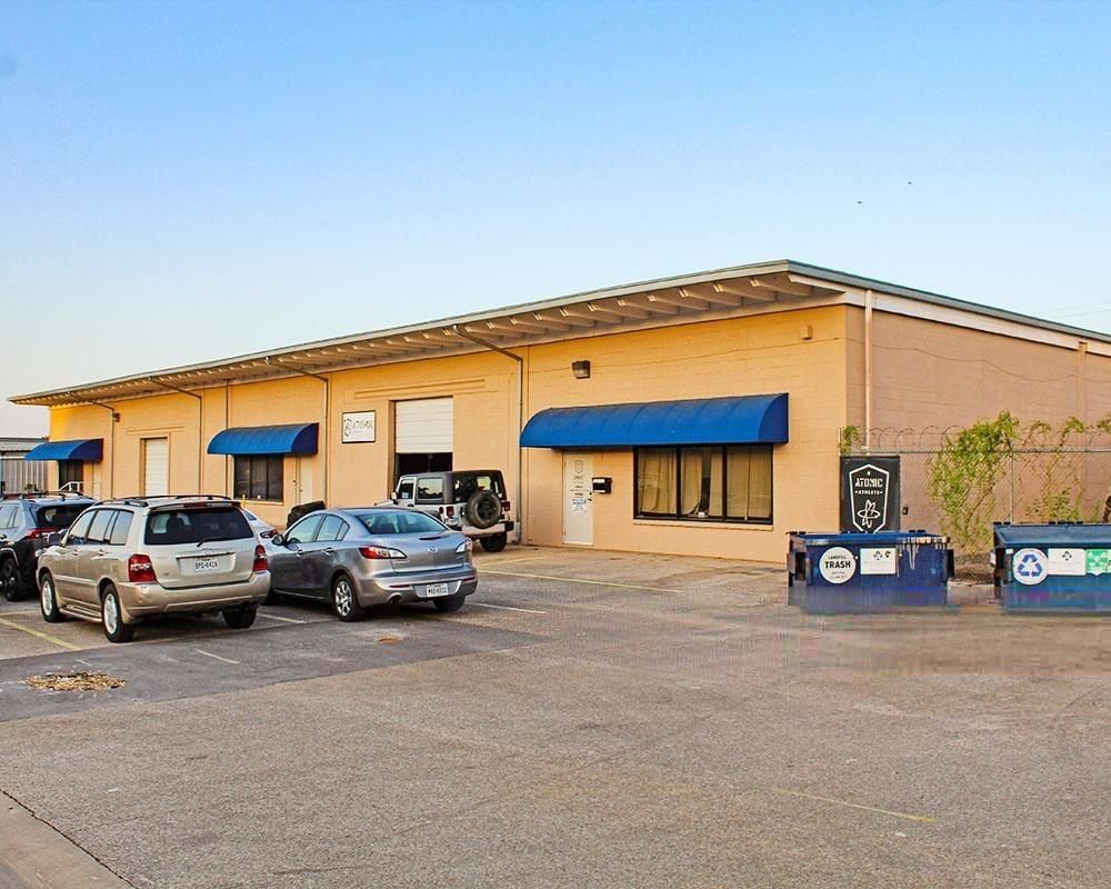 3907 Warehouse Row photo 1