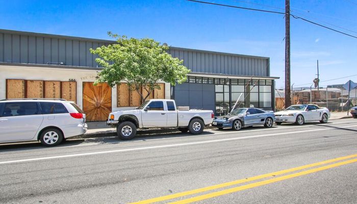 Warehouse Space for Rent at 582-588 Mateo St Los Angeles, CA 90013 - #3