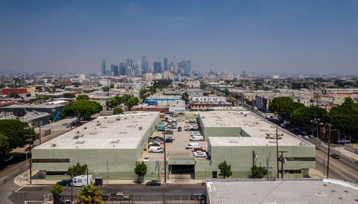 Warehouse Space for Rent at 3434 S Broadway Los Angeles, CA 90007 - #2