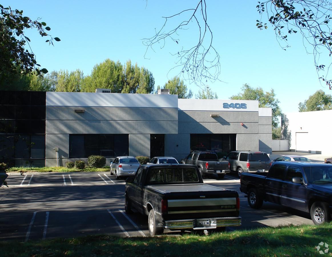 Bldg 2 photo 3