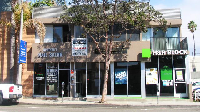 Multiple Spaces Property For Lease