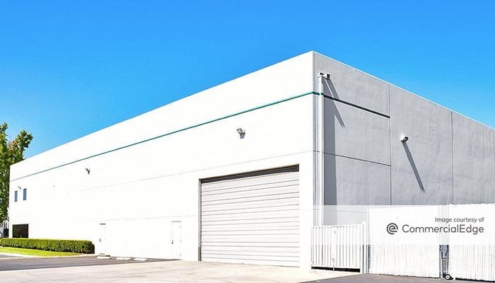 Warehouse Space for Rent at 4905 East Hunter Avenue Anaheim, CA 92807 - #5