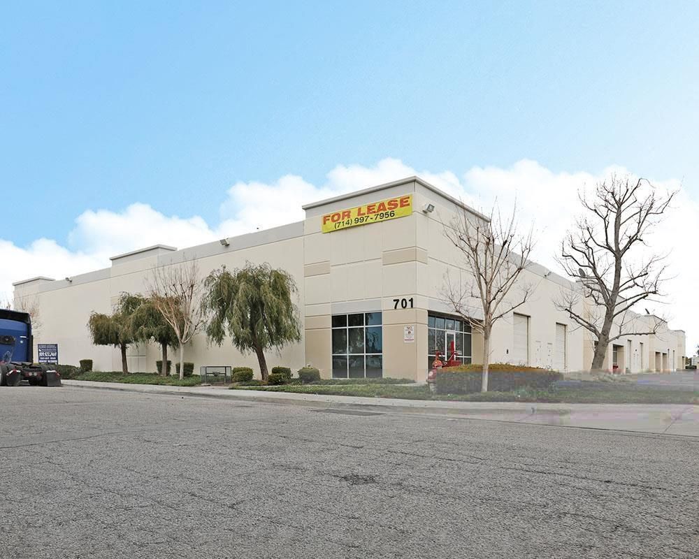 Airport Business Park - 701 & 703 South Gifford Avenue photo 1