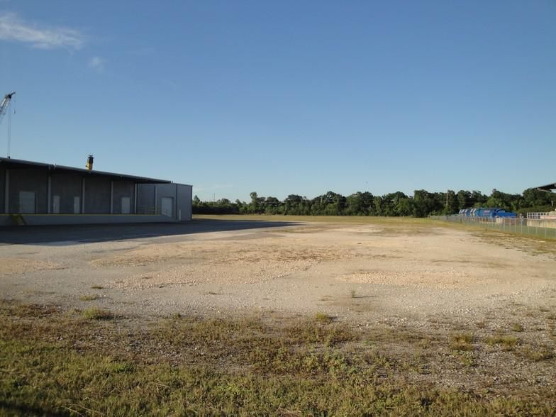 6405 Highway 347 photo 2