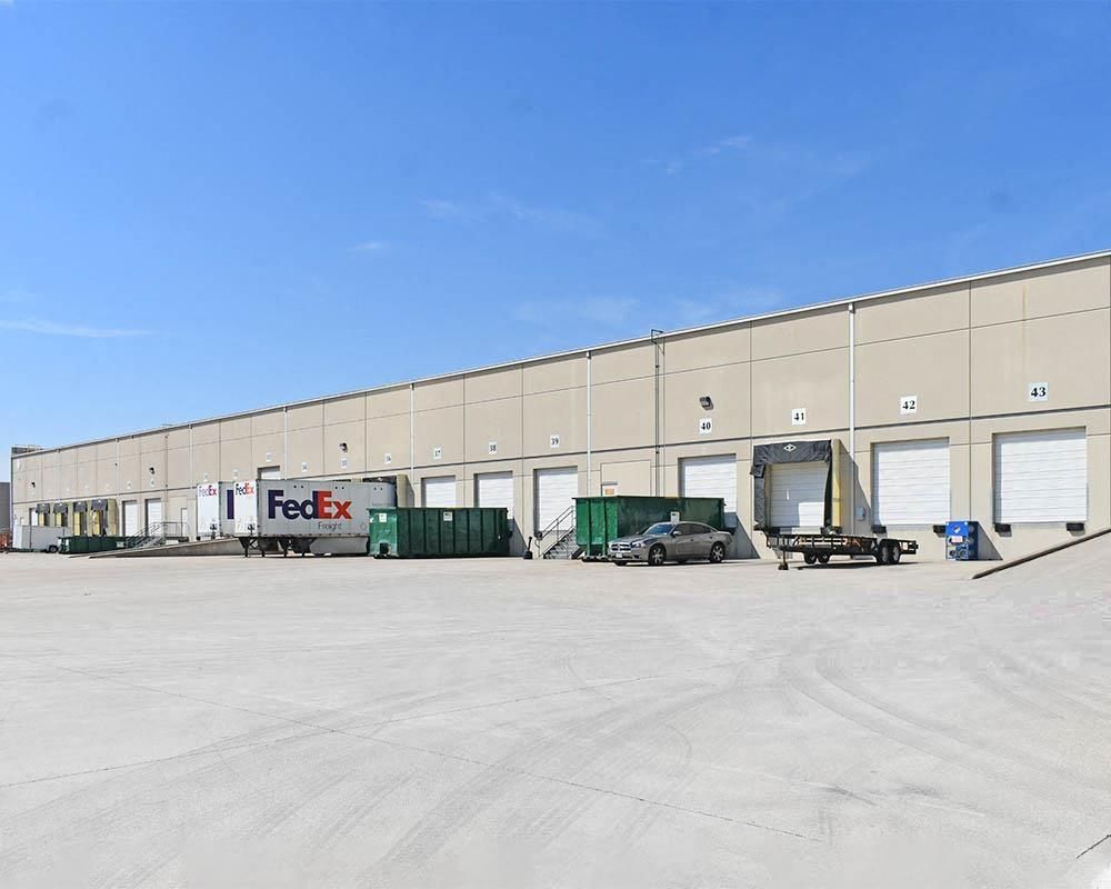Harris Ridge Business Center - Buildings 1, 3 & 4 photo 3