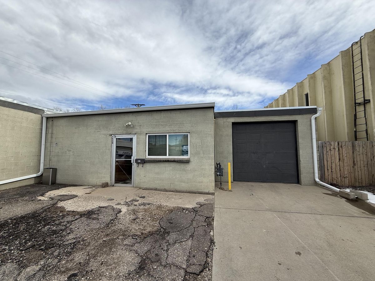 4650 S Garden Street photo 4