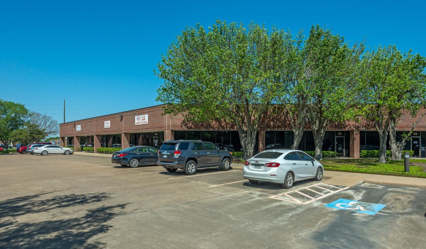 Kirkwood Tech Center photo 1