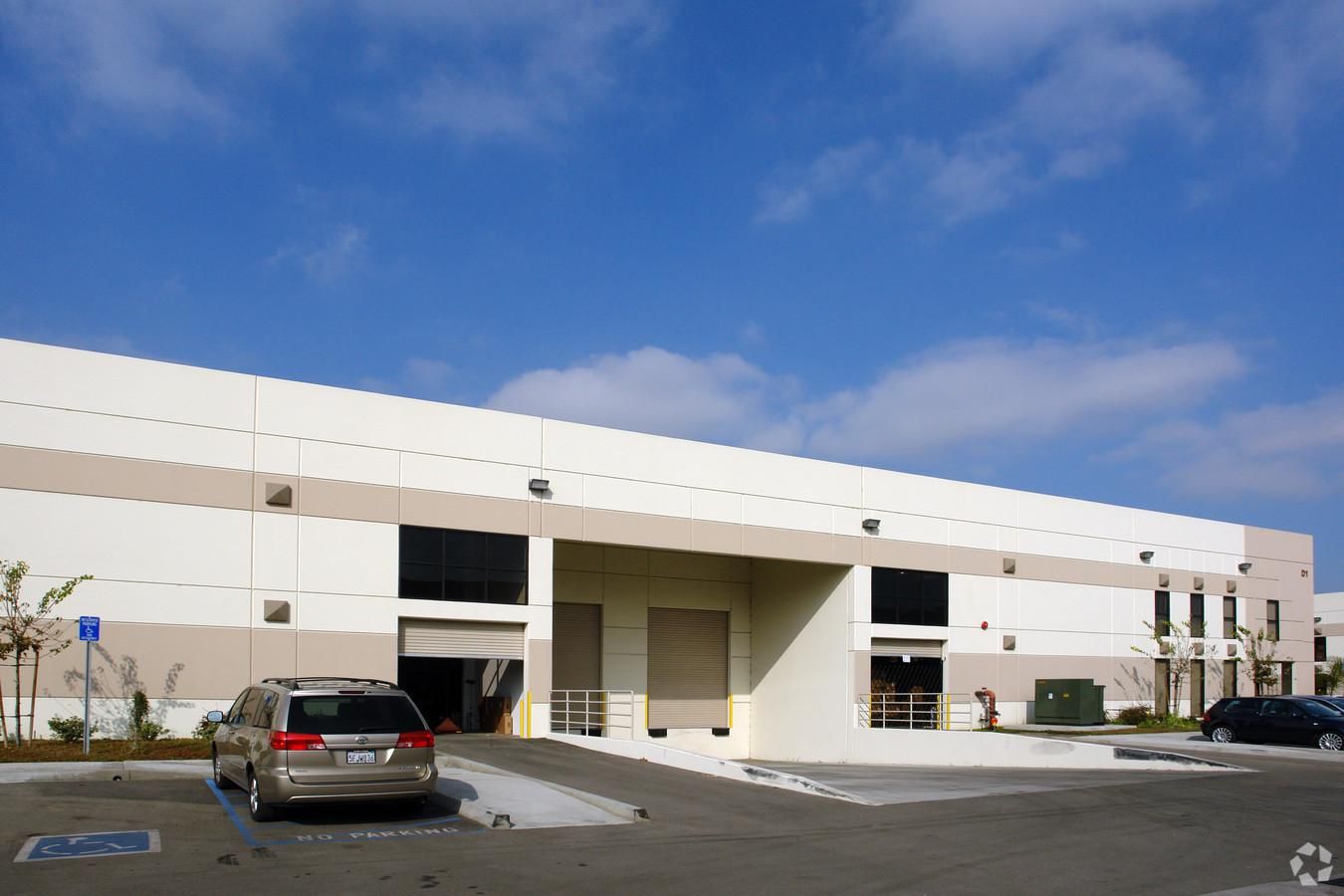 Bldg D photo 3