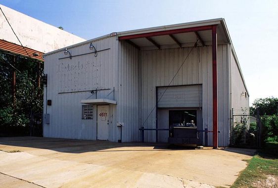 Ground Lease Opportunity in Heights Area 4611 Katy Fwy