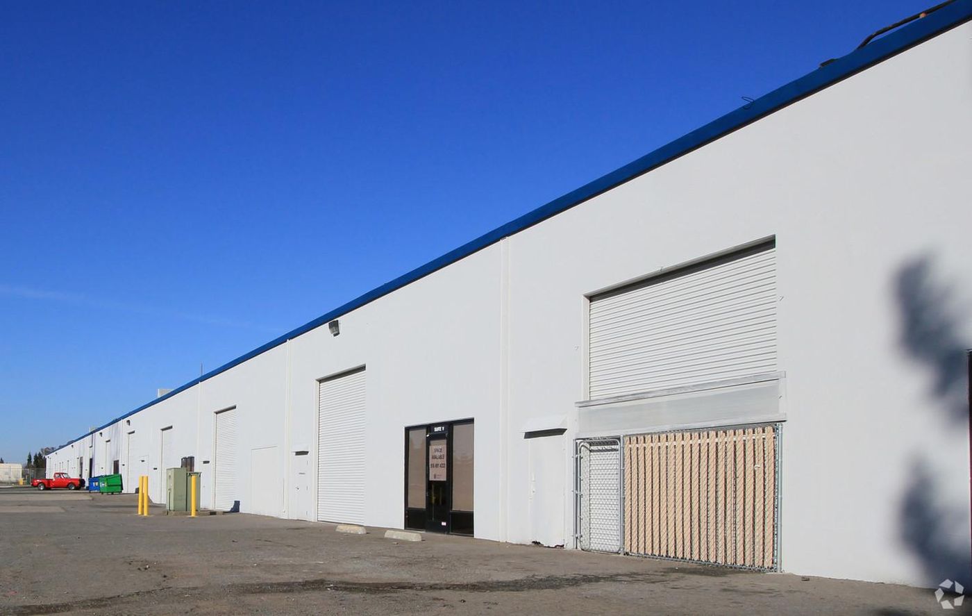 Industrial Property for Lease photo 3