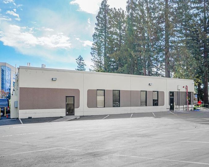 580 North Pastoria Avenue & 570 Del Rey Avenue