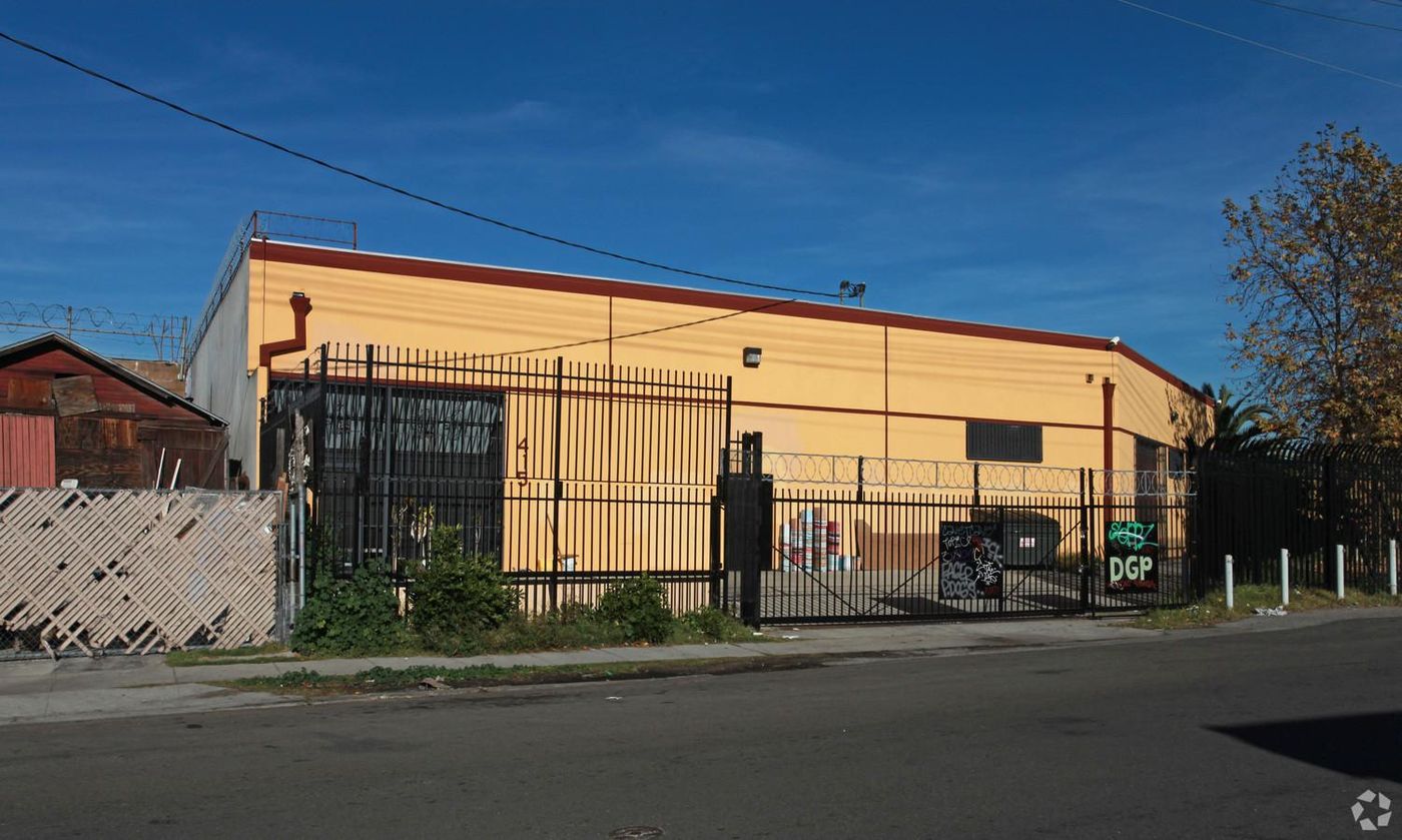 Industrial Property For Lease photo 1