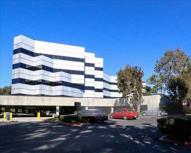 Bristol Plaza photo 2