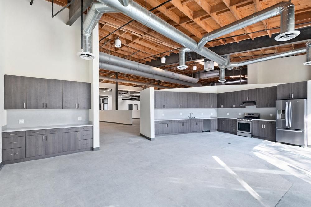 10113 Jefferson Blvd photo 3