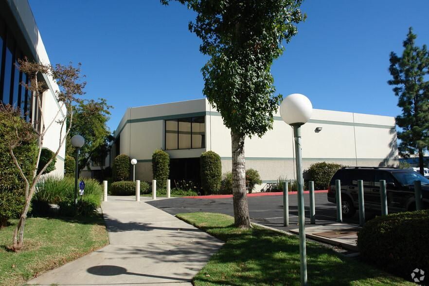 9301-9325 Eton Ave photo 4
