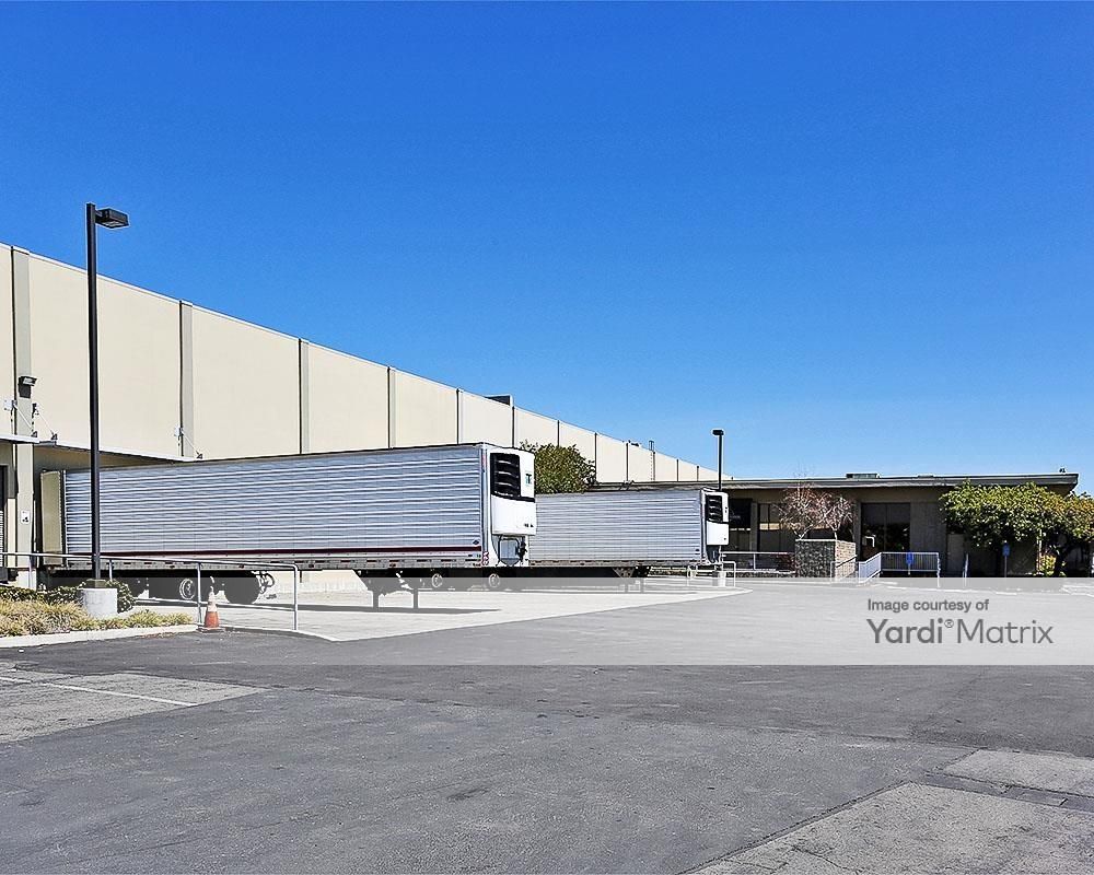2021 Farallon Drive photo 3