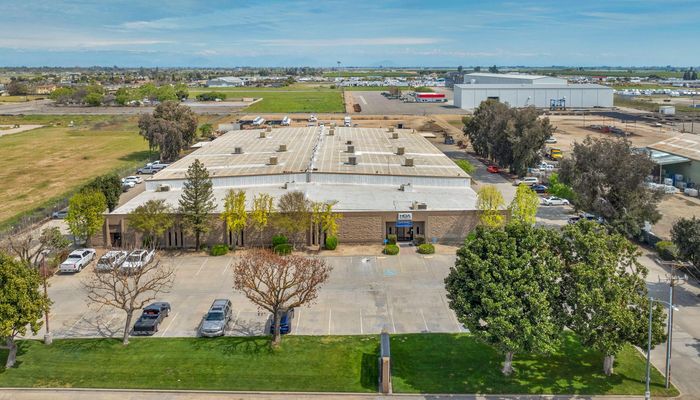 Warehouse Space for Rent at 2645 S Chestnut Ave Fresno, CA 93725 - #2