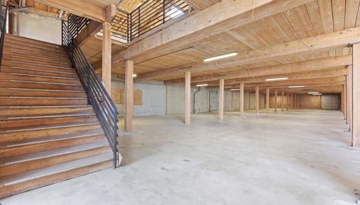 Warehouse Space for Rent at 2028 Bay St Los Angeles, CA 90021 - #36