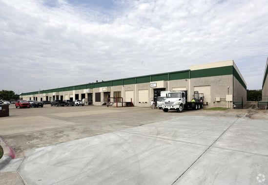 Commercial Distribution Center I 1301-1359 Exchange Dr
