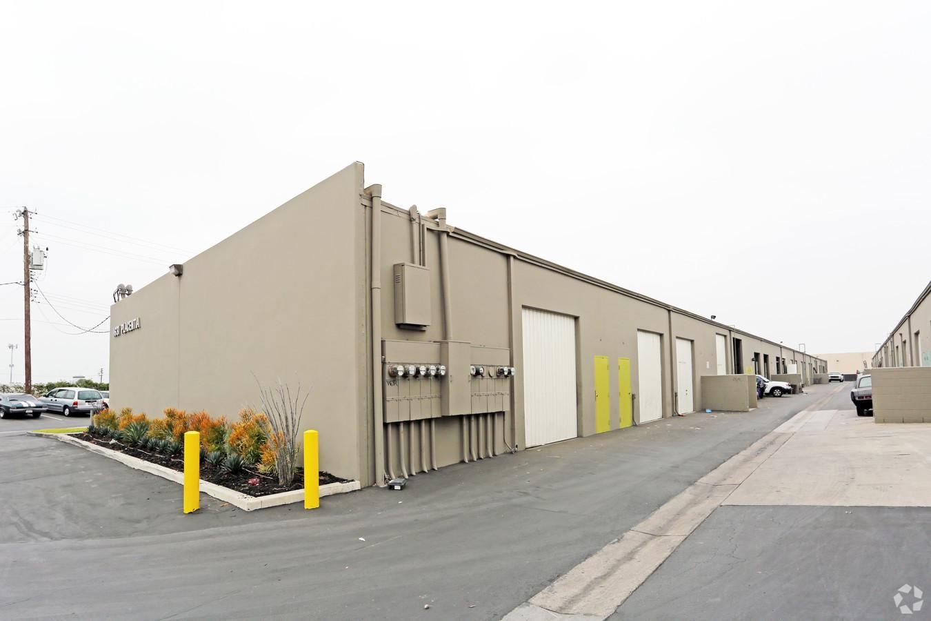 Office/Retail Property For Lease photo 2