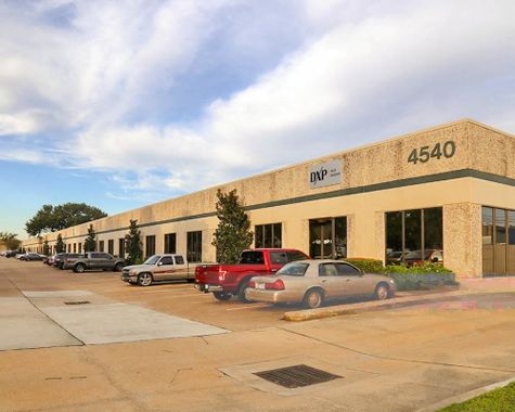 Pineway Service Center II