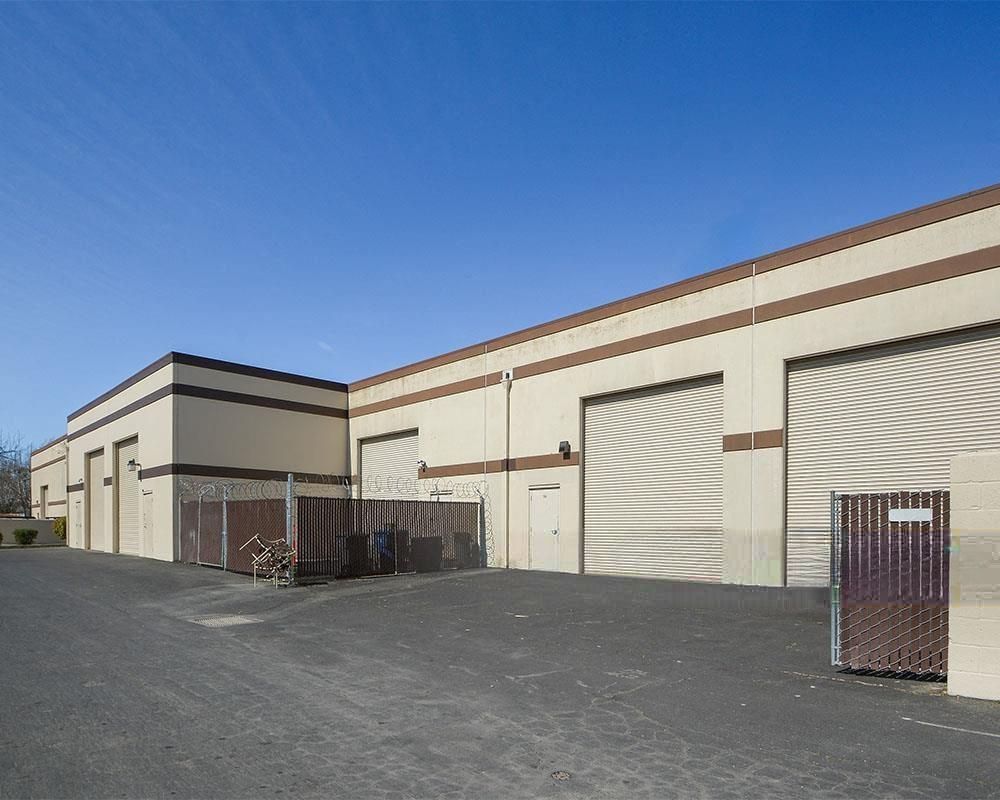Oak Manor Industrial Park I photo 3