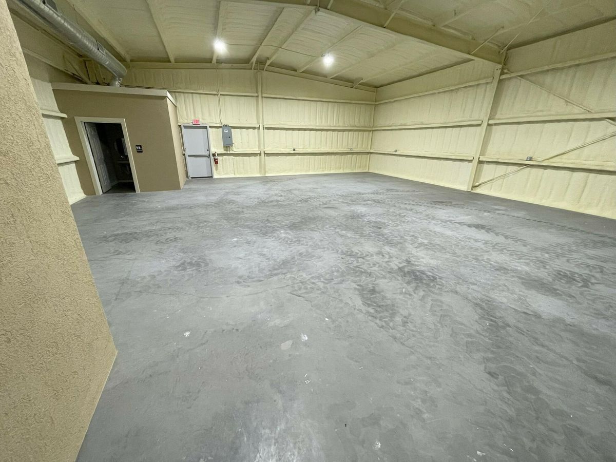 2279 S Aldredge Dr, Unit 100 photo 3