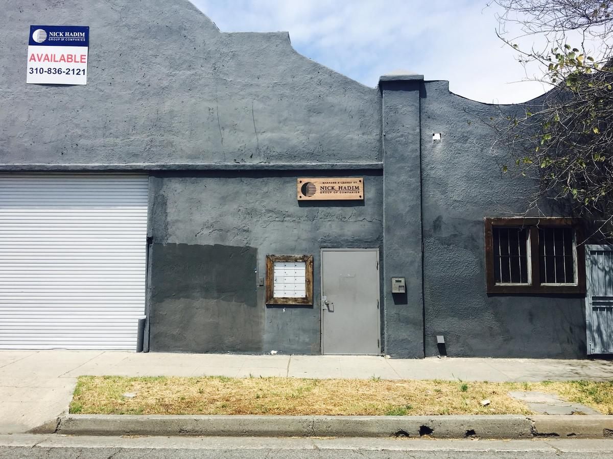 Flex Property For Lease photo 4
