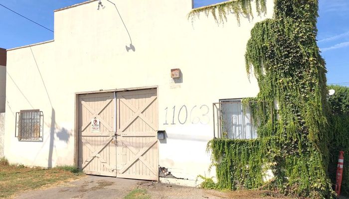 Warehouse Space for Sale at 11063 Azahar St Ventura, CA 93004 - #2