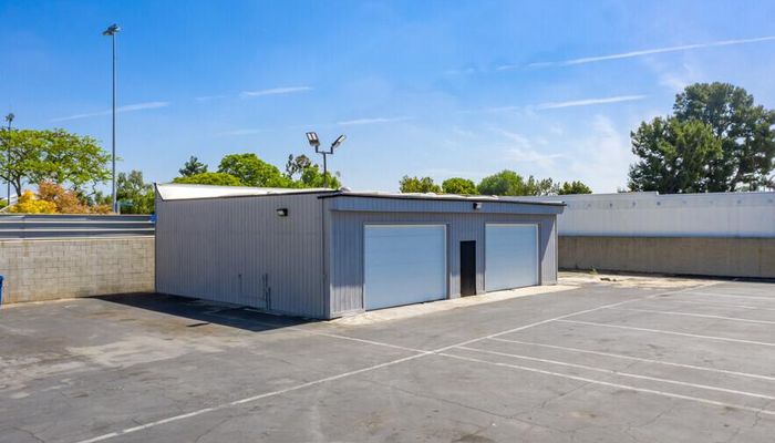 Warehouse Space for Rent at 9607-9623 Imperial Hwy Downey, CA 90242 - #11