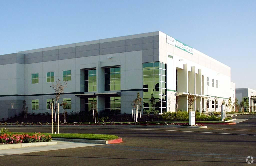 Bldg 3 photo 2