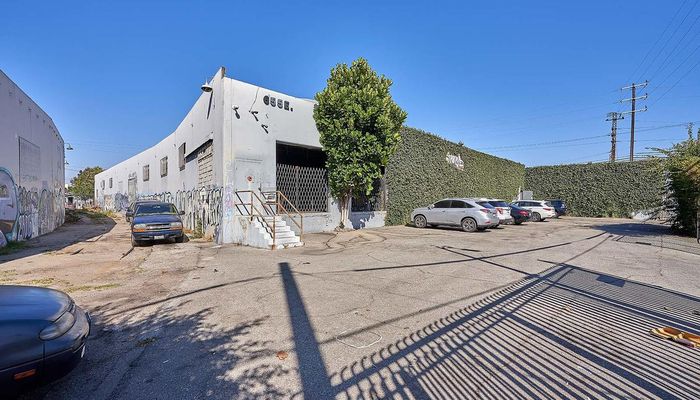 Warehouse Space for Sale at 2901 S San Pedro St Los Angeles, CA 90011 - #7