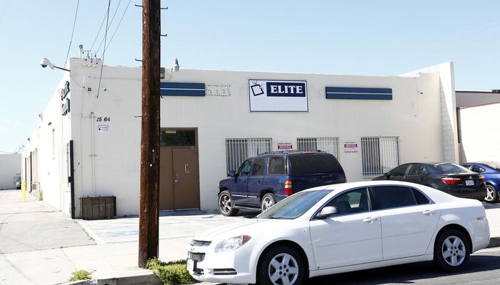 Warehouse Space for Rent at 15164 Stagg St Van Nuys, CA 91405 - #1