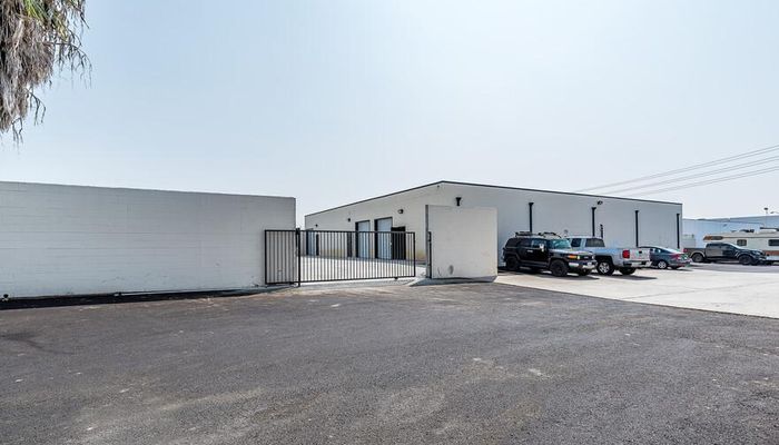 Warehouse Space for Rent at 8020 Ronson Rd San Diego, CA 92111 - #13