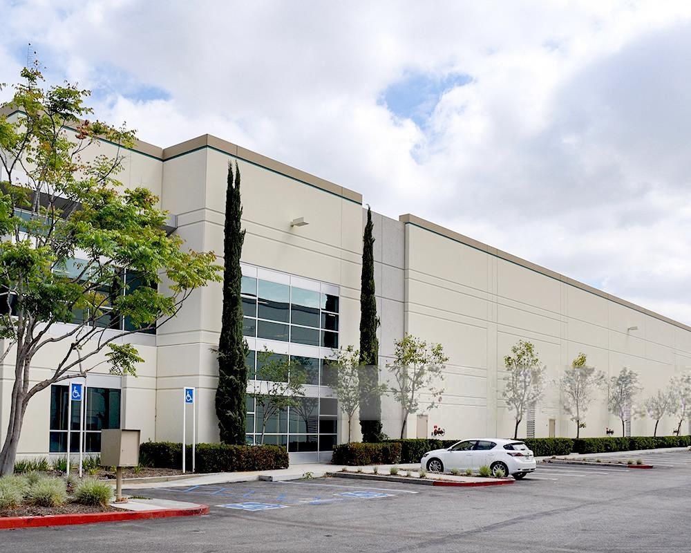 Sierra Business Park - Building 2 photo 4