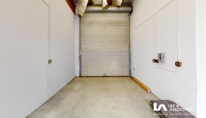 Warehouse Space for Rent at 1400 East 33rd Street Signal Hill, CA 90755 - #6