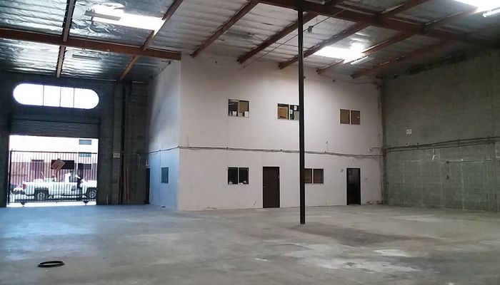 Warehouse Space for Rent at 757-771 Towne Ave Los Angeles, CA 90021 - #9