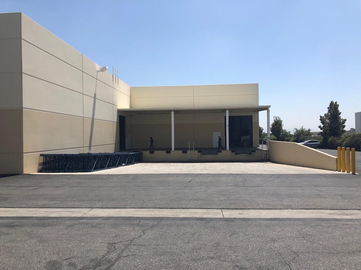 Bldg 2 photo 2