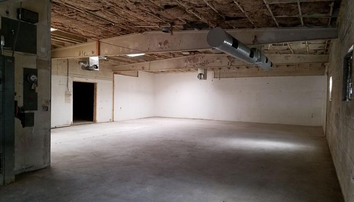 Warehouse Space for Sale at 7254 Hinds Ave North Hollywood, CA 91605 - #6