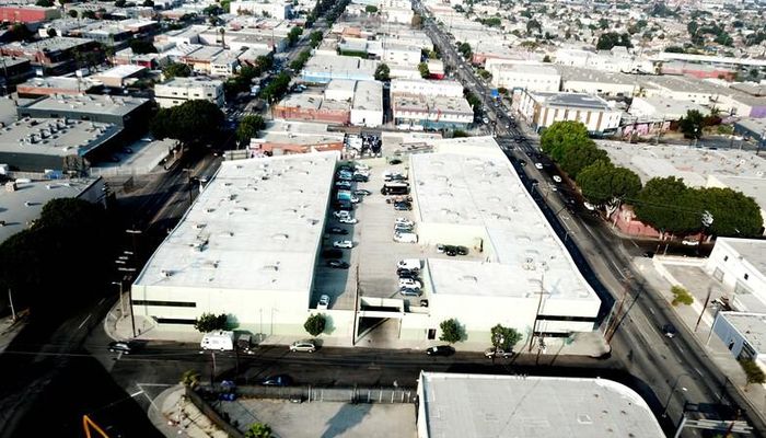 Warehouse Space for Rent at 3434 S Broadway Los Angeles, CA 90007 - #11