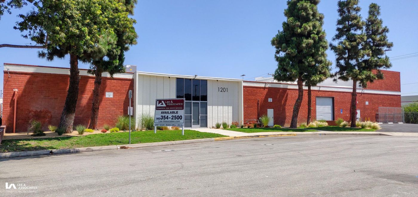 Industrial Property For Lease photo 1