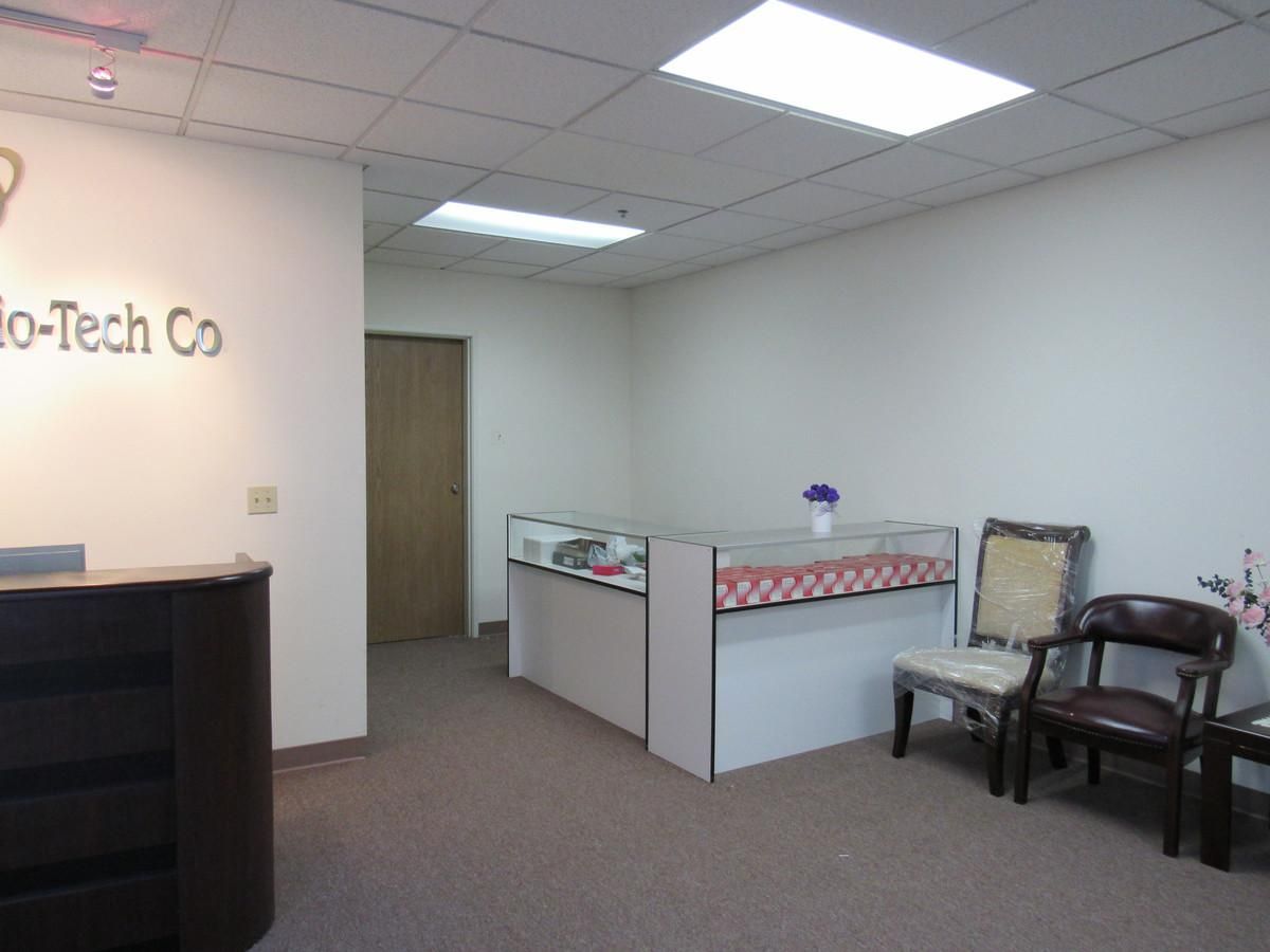 12368 Valley Blvd. # 106 photo 4