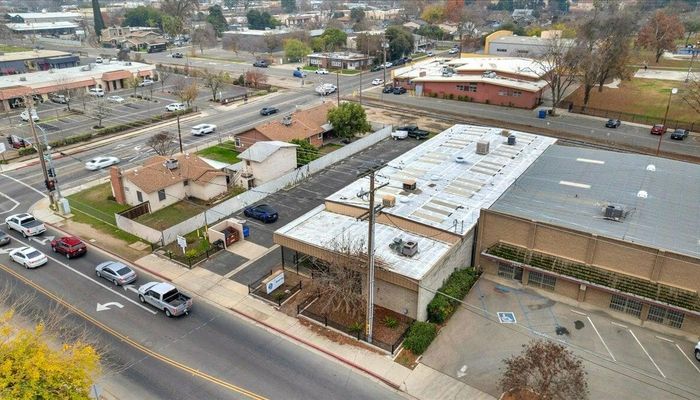 Warehouse Space for Rent at 1027 W Murray Ave Visalia, CA 93291 - #7