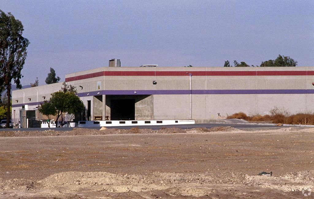Industrial Property For Lease photo 4