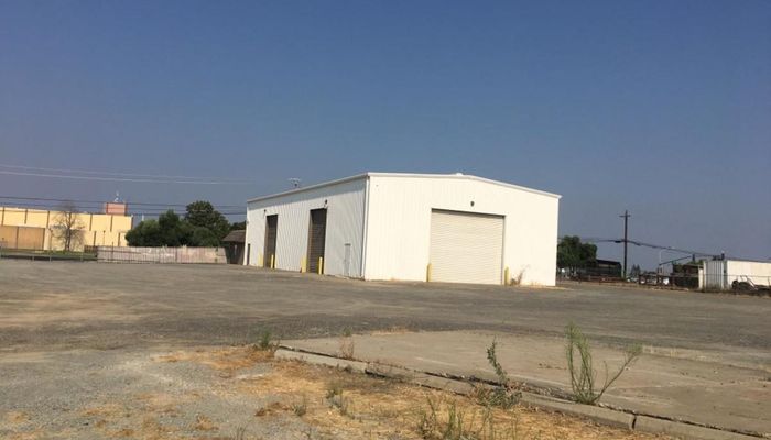 Warehouse Space for Sale at 1477 S Yosemite Ave Oakdale, CA 95361 - #12