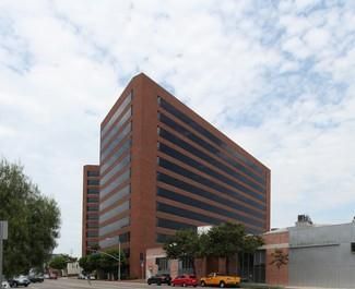 HIGH-END OLYMPIC CORRIDOR - SHARED SUBLEASE